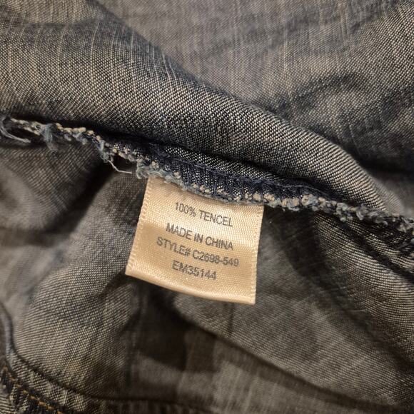 Anthropologie Cloth & Stone Tencel Denim Button Down Shirt Small V-Neck Western - Picture 8 of 10